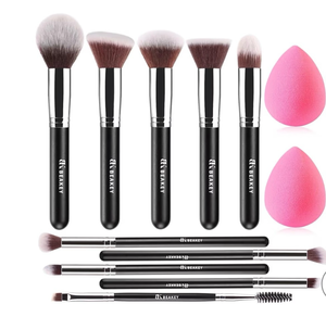 lot 4263 image: Set of Makeup Brushes. No Blending Sponges  - Retail $0