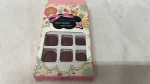 lot 6961 image: YTJ Salon Quality Press-On Nails Set