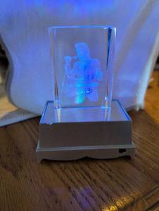 lot 2403 image: 3D Crystal Music Display with LED Base