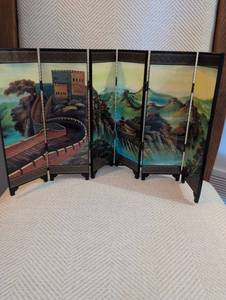 lot 2429 image: Chinese Great Wall Decorative Mini Screen  Story on one panel Different Landscapes on each side