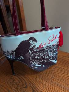lot 2453 image: Elvis Presley Concert Scene High Heel Purse