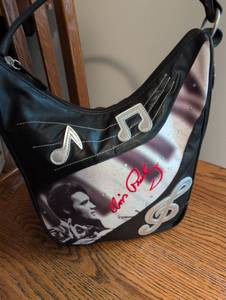 lot 2454 image: Elvis Presley Musical Notes Handbag
