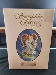 lot 1719 image: Seraphim Classics Renee Angel Figurine - Celebrate Life