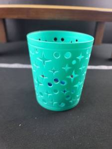 lot 1742 image: Turquoise Star Pattern Pencil Holder