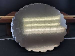 lot 1912 image: Round Scalloped Silver Cake Board