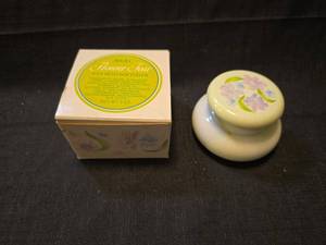 lot 5322 image: Avon Flower Fair SSS Skin Softener