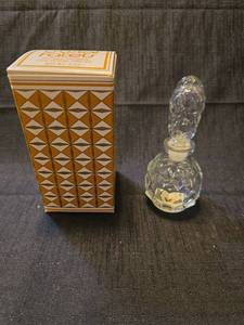 lot 5324 image: Avon Crystal Faces Roses Cologne Set