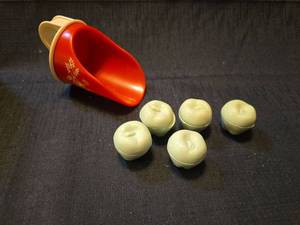 lot 5298 image: Avon Country Kitchen Soap Set