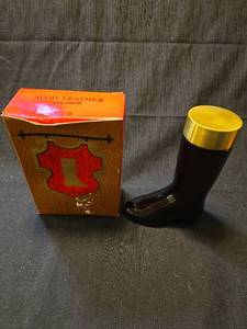lot 5302 image: Avon Leather Cologne Boot Bottle 8 FL OZ