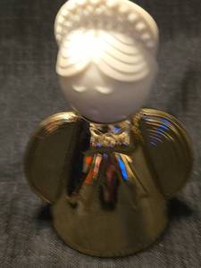 lot 5320 image: Avon Golden Angel Occur Cologne with Ceramic Figurine