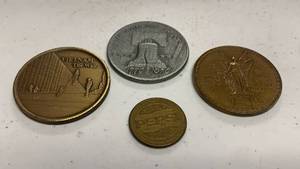 lot 47 image: Mixed Lot of Commemorative Coins & Tokens