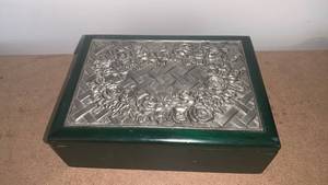 lot 53 image: Decorative Green Wooden Box with Silver Floral Design and Bottle Cap Collection approx 7x5x2 inches MGA75