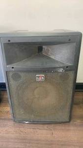 lot 56 image: D.A.S. DS-12 Professional Audio Speaker PA passive speaker tested tweeter not working