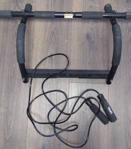 lot 123 image: SPRI Door Frame Pull Up Bar with Jump Rope