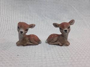 lot 389 image: Miniature Ceramic Baby Deer Figurines
