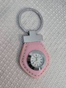 lot 419 image: Pink Leather Keychain Watch