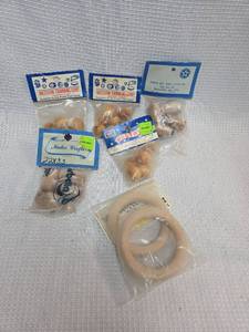 lot 444 image: Western Trimming Wooden Craft pieces