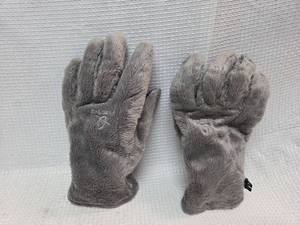 lot 463 image: Gray Faux Fur Winter Gloves