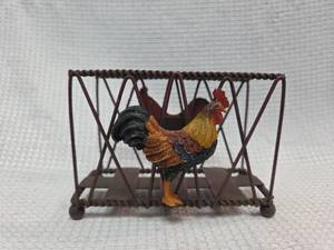 lot 467 image: Decorative Metal Rooster Napkin Holder