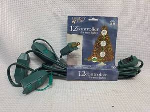 lot 492 image: Holiday Time 12-Foot Christmas Light Controller