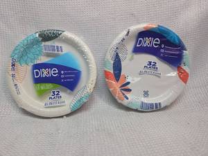 lot 505 image: 2 pks Dixie 6 78 inch Paper Plates - 32 Count Pack