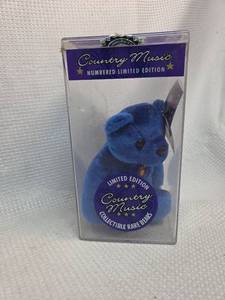lot 520 image: Country Music Limited Edition Blue Bear