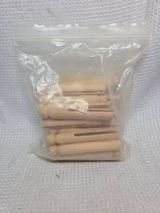 lot 541 image: Wooden Clothespins