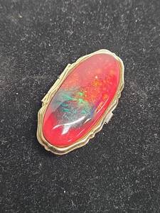 lot 561 image: Antique Red Opal Pill Box