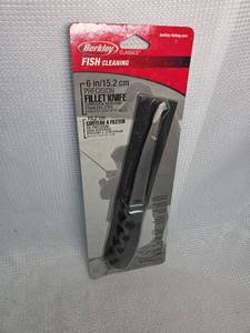lot 568 image: Berkley Classics 6-inch Fish Fillet Knife