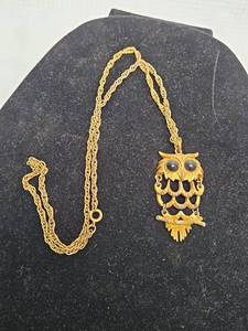 lot 574 image: Gold Tone Owl Pendant Necklace with Black Eyes