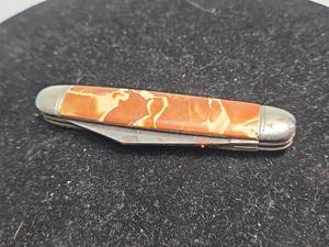 lot 639 image: Pocket Knife with Orange Handle