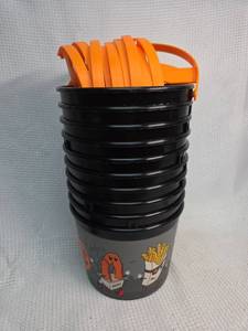 lot 643 image: Burger King Halloween Trick or Treat Buckets