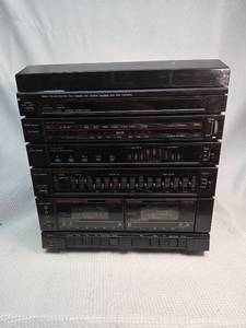 lot 647 image: Music System Stack Component Stereo