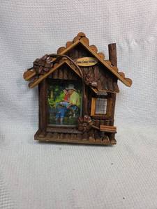 lot 661 image: Rustic Wooden Cottage Photo Frame
