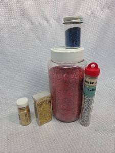 lot 716 image: Mixed Craft Glitter Collection