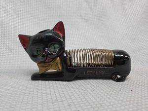 lot 727 image: Black Cat Letter Holder with Spring Neck