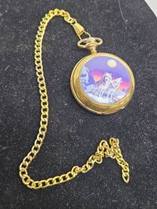lot 728 image: Wolf Scene Pocket Watch with Chain