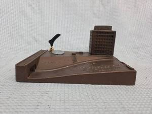 lot 729 image: 1963 Dallas Texas DeskTop Replica depiction of John F. Kennedy Assassination