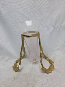 lot 790 image: Brass Leaf Stand Glass Bud Vase
