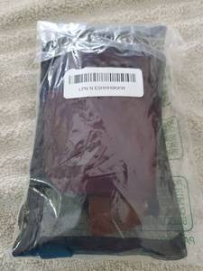 lot 71800 image: Lifting Wrist Straps Women and Men, Weight Lifting Grips with Cushion Wrist Loop, Double Layer Leather and Storage Pouch, Gym Workout Straps for Deadlift and Powerlifting (PurpleLeopard) - Retail $15