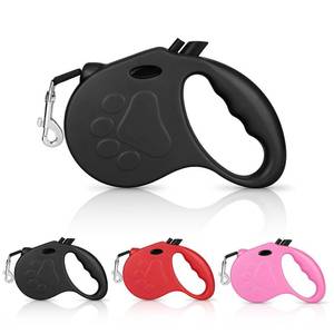 lot 71893 image: Retractable Dog Leash, 16ft Dog Walking Leash for Small Dogs up to 77lbs, Non-Slip Handle - Black - Retail $10
