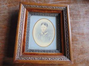 lot 1967 image: Vintage Framed Photo - Very Nice Frame