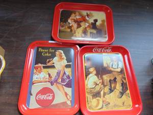 lot 1977 image: Coca-Cola Trays