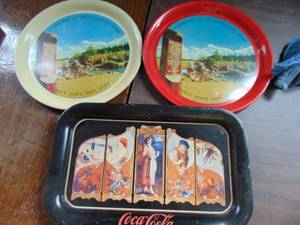 lot 1985 image: Coca-Cola Trays