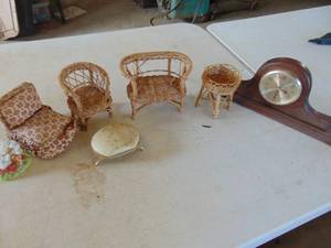 lot 2057 image: Doll Furniture and small Mantle Clock