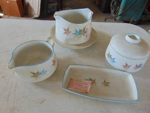 lot 2069 image: Franciscan Gravy Boat - Butter Holder and More
