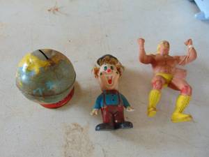 lot 2078 image: Hulk Hogan and more