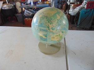 lot 2104 image: Rand Mcnally Globe