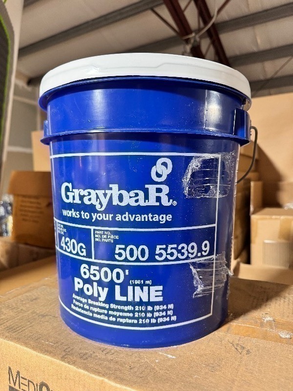 lot 307 image: New Bucket of Graybar 430G Poly Line, 6500ft 210lbs Breaking Strength Part# 500 5539.9