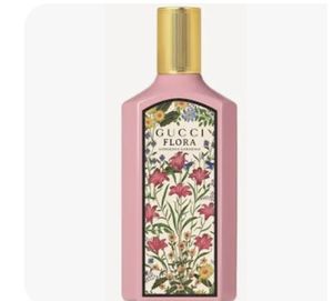 lot 4323 image: Gucci Flora Gorgeous Gardenia Eau De Parfum